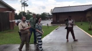 Denise Frazier arrested after F.uck with her Dog !!!