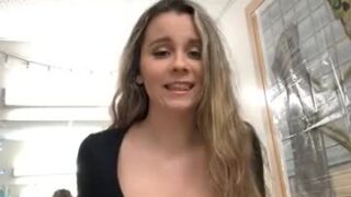 Yellz0 Show off BOOBS – Oh Yeah