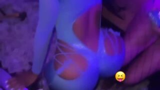 Asian Doll Show off Big Booty twerking !!!