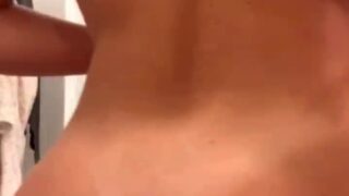Noelle Leyva [ Onlyfans ] Show off Hot Booty !!!